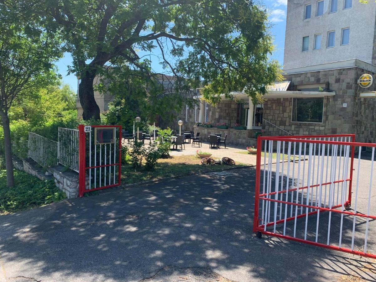 Manuela Ifjusagi Hotel Balatonfüred Dış mekan fotoğraf